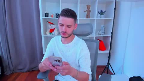 Snapshot of stashott69 chatting on 05.24.26 STAS online show from 05.24.26