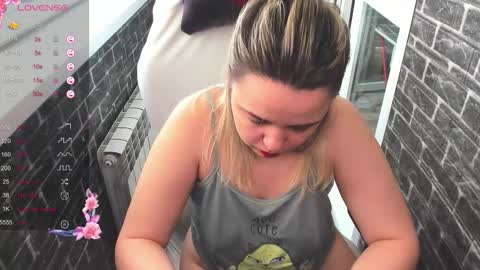 Snapshot of stasyasunshine chatting on 03.23.26 stasyasunshine online show from 03.23.26