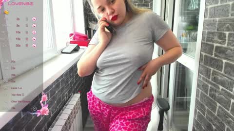 Snapshot of stasyasunshine chatting on 04.06.26 stasyasunshine online show from 04.06.26