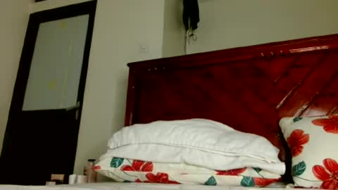 Snapshot of stecy65 chatting on 07.05.26 cici online show from 07.05.26