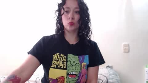 Luna Fox online show from 09.30.25