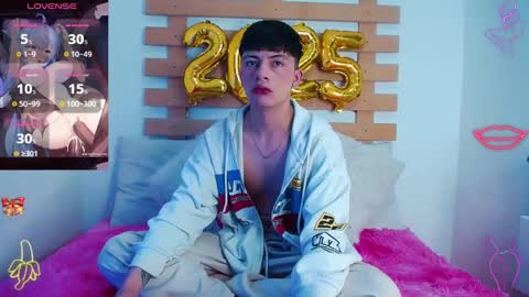 Snapshot of steev_novoa chatting on 01.03.25 Steev online show from 01.03.25