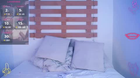 Snapshot of steev_novoa chatting on 01.11.25 Steev online show from 01.11.25