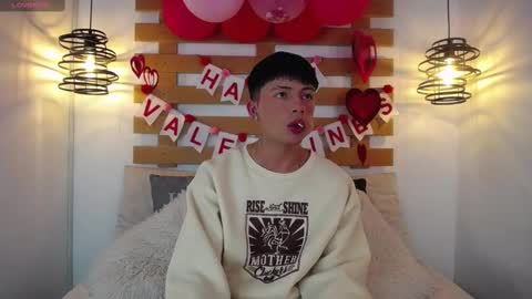 Snapshot of steev_novoa chatting on 02.19.25 Steev online show from 02.19.25