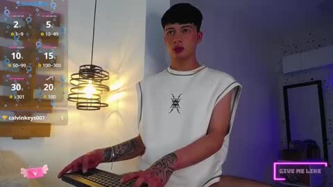 Snapshot of steev_novoa chatting on 02.20.25 Steev online show from 02.20.25