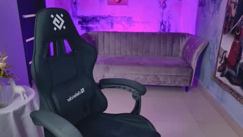 stef_nicks online show from 09.21.25