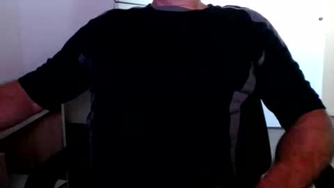 Snapshot of stefan2580 chatting on 12.19.25 Stefan online show from 12.19.25