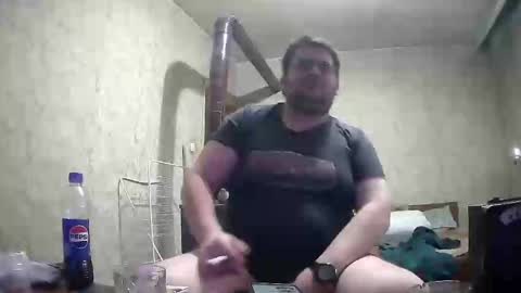 Snapshot of stefan90pt chatting on 02.13.26 Stefan online show from 02.13.26