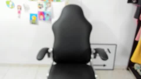 julieth-cancer online show from 02.21.25