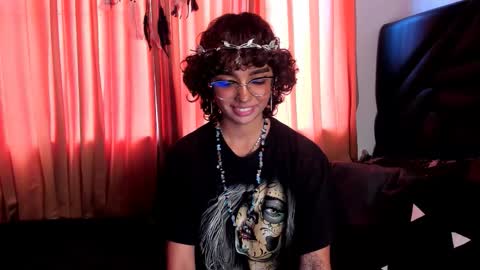 Stefania  online show from 10.22.25