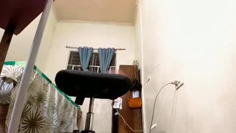 stefania online show from 11.17.25