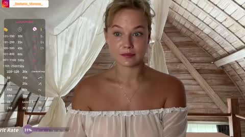 Snapshot of stefanie_collins chatting on 05.21.26 Stefanie online show from 05.21.26