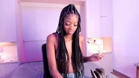 Snapshot of stefannyevans_ chatting on 05.23.26 stefannyevans_ online show from 05.23.26
