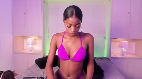 Snapshot of stefannyevans_ chatting on 06.06.26 stefannyevans_ online show from 06.06.26