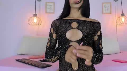 Stefany online show from 10.29.25