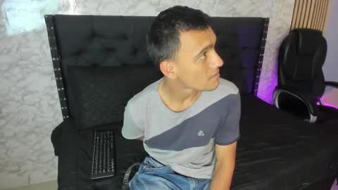 Snapshot of stefany_pablo1 chatting on 01.04.25 stefany_pablo1 online show from 01.04.25