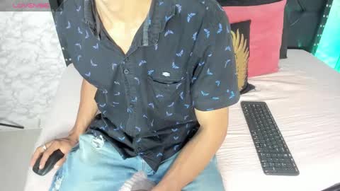 Snapshot of stefany_pablo1 chatting on 01.08.25 stefany_pablo1 online show from 01.08.25