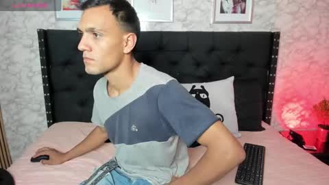 Snapshot of stefany_pablo1 chatting on 02.03.25 stefany_pablo1 online show from 02.03.25