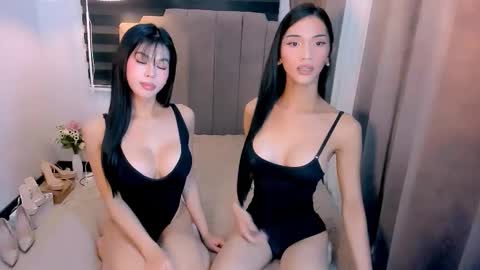 Snapshot of steffani_deluxe chatting on 03.25.26 STEF online show from 03.25.26
