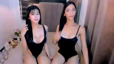 Snapshot of steffani_deluxe chatting on 03.26.26 STEF online show from 03.26.26