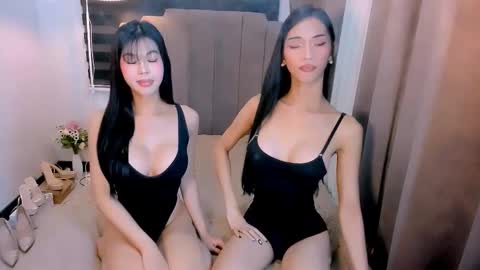 Snapshot of steffani_deluxe chatting on 03.27.26 STEF online show from 03.27.26