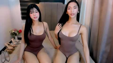 Snapshot of steffani_deluxe chatting on 04.21.26 STEF online show from 04.21.26