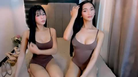 Snapshot of steffani_deluxe chatting on 04.23.26 STEF online show from 04.23.26