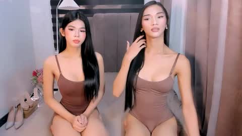 Snapshot of steffani_deluxe chatting on 05.14.26 STEF online show from 05.14.26