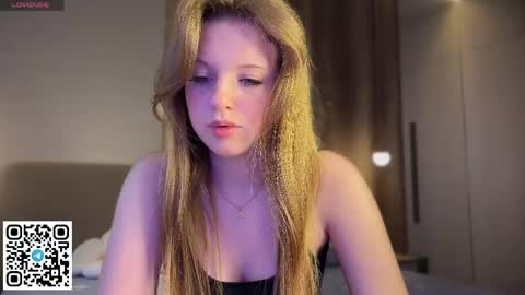 Snapshot of steffi_meoww chatting on 06.08.26 STEFI Streams every day from 10 PM GTM1 online show from 06.08.26