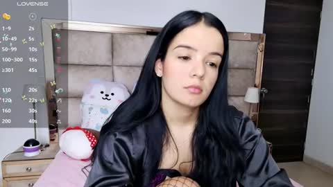 Stefany online show from 06.17.26