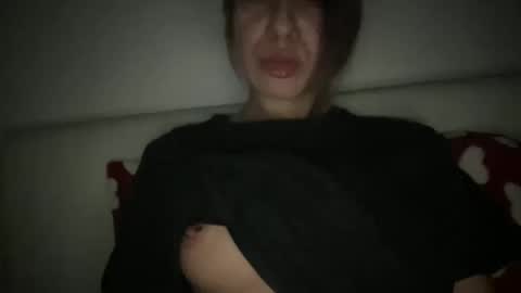 Snapshot of stefy_glow chatting on 03.05.25 stefy_glow online show from 03.05.25