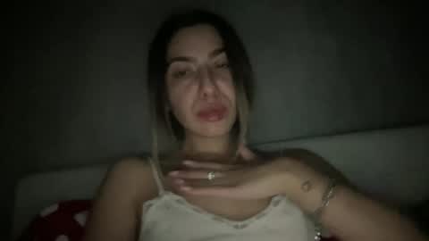 Snapshot of stefy_glow chatting on 11.22.25 stefy_glow online show from 11.22.25