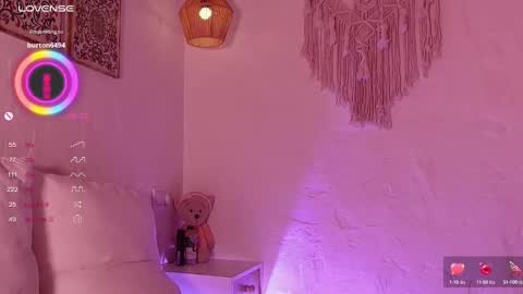 My name is Stella Nice to meet you  Fav Pattern is 111  boobs are real online show from 02.23.25