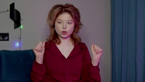 Stella online show from 12.20.25