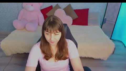 Snapshot of steladream chatting on 06.24.26 Stela online show from 06.24.26