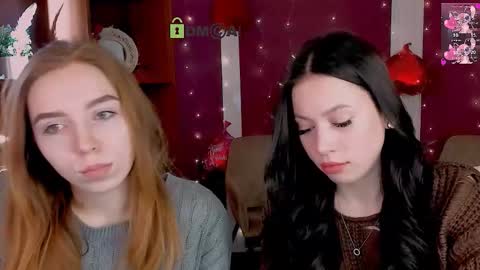 Snapshot of stella_flower chatting on 02.18.26 stella_flower online show from 02.18.26