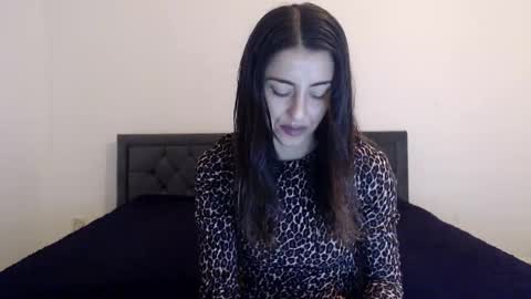 Stella John online show from 10.01.25