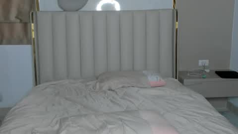 stella online show from 02.14.26