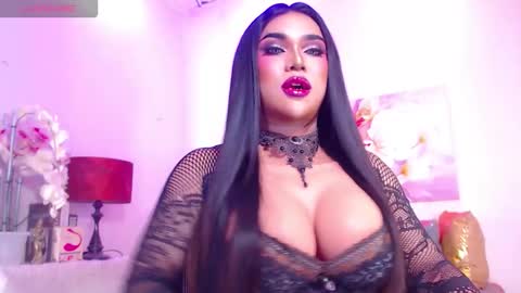 CALL ME STELLA online show from 02.03.26