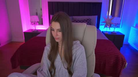 Snapshot of stellahoneywell chatting on 04.04.26 stellahoneywell online show from 04.04.26