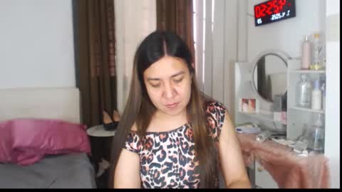 Stella online show from 04.07.26