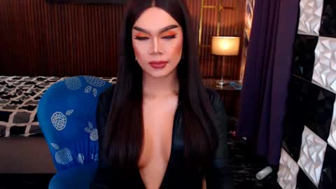 Snapshot of stellaperkins chatting on 05.27.26 stellaperkins online show from 05.27.26
