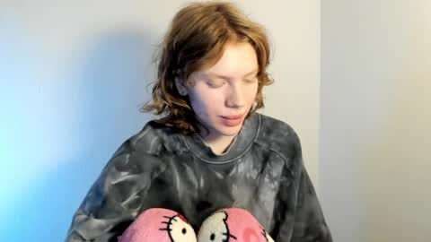 Snapshot of stellaswen chatting on 10.17.25 S T E L L A online show from 10.17.25