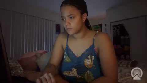 Snapshot of stellstar chatting on 11.14.25 stells online show from 11.14.25