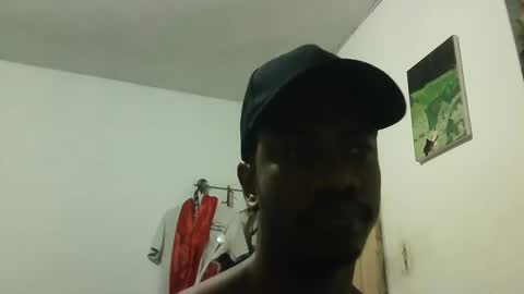 Snapshot of stemanlu9 chatting on 02.01.25 Steman online show from 02.01.25