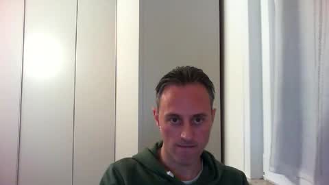 Snapshot of sten015 chatting on 12.09.24 sten015 online show from 12.09.24