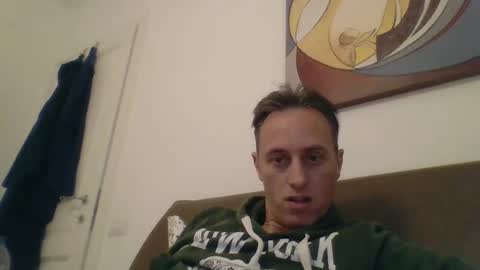 Snapshot of sten015 chatting on 12.18.24 sten015 online show from 12.18.24