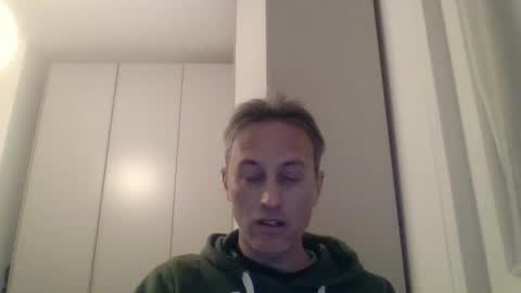 Snapshot of sten015 chatting on 12.21.24 sten015 online show from 12.21.24