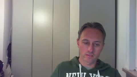 Snapshot of sten015 chatting on 12.01.25 sten015 online show from 12.01.25