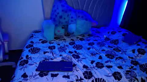 Emma online show from 02.19.25